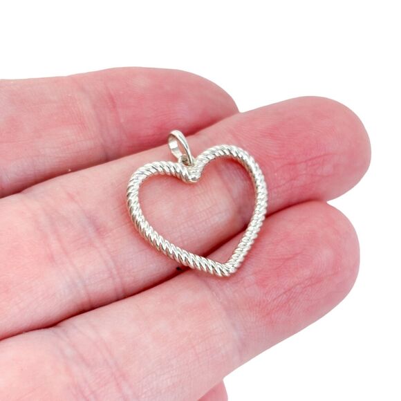 Vintage Sterling Silver STER Twisted Rope Open Heart Pendant - Picture 1 of 7